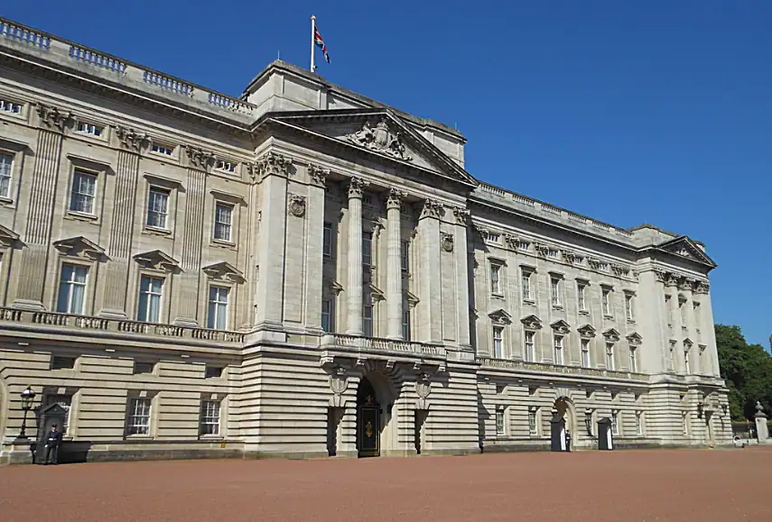 The front wing and balcony at Buckingham Palace