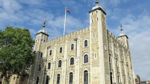 Tower of London and Tower Bridge Early-Access Tour