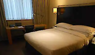 Andaz Liverpool Street Hotel bedroom