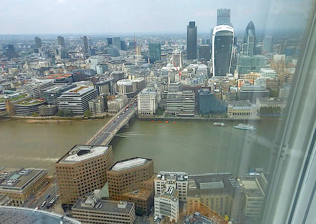 View of London Bridge and the Sky Garden from a ‘City View’ room