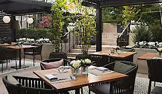 Four Seasons at Park Lane Hotel restaurant