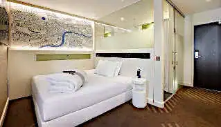 Hub by Premier Inn Spitalfields Brick Lane Hotel bedroom