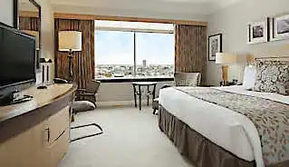 Hilton on Park Lane Hotel bedroom
