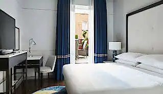 Marriott Grosvenor Square Hotel bedroom