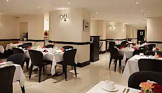Park Grand Paddington Court Hotel restaurant