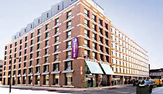 Premier Inn Southwark (Tate Modern) Hotel