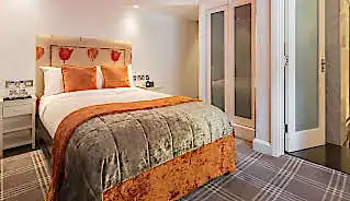 Radisson Blu Edwardian Sussex Hotel bedroom