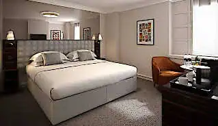 Strand Palace Hotel bedroom