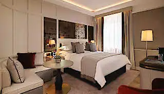 The Biltmore Mayfair Hotel bedroom