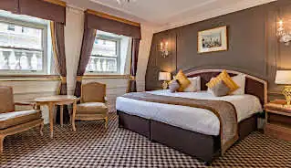 Thistle Hyde Park Lancaster Gate Hotel bedroom